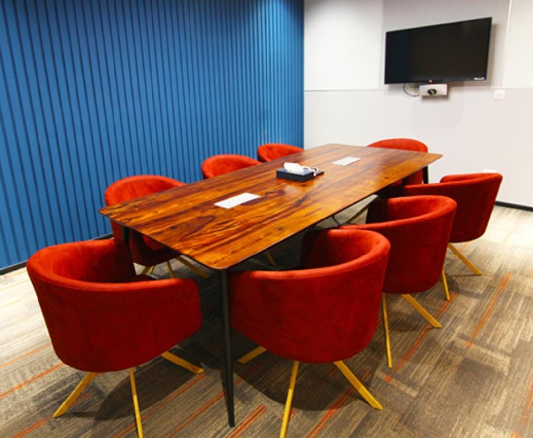 Plug & Play Co-Working Desks & Cabins In, Pimpri Chinchwad-Pune